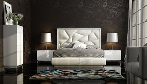 DORMITORIO CON ORIGINAL CABECERO TAPIZADO