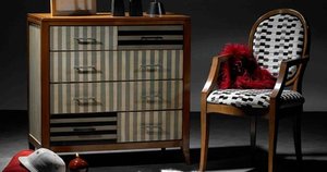 Mueble contemporáneo de dos puertas, varios acabados.