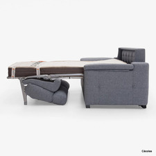 Detalle de la apertura italiana en sofá-cama
