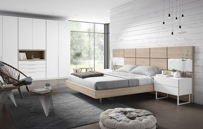 Dormitorio con bancada y patas metálicas